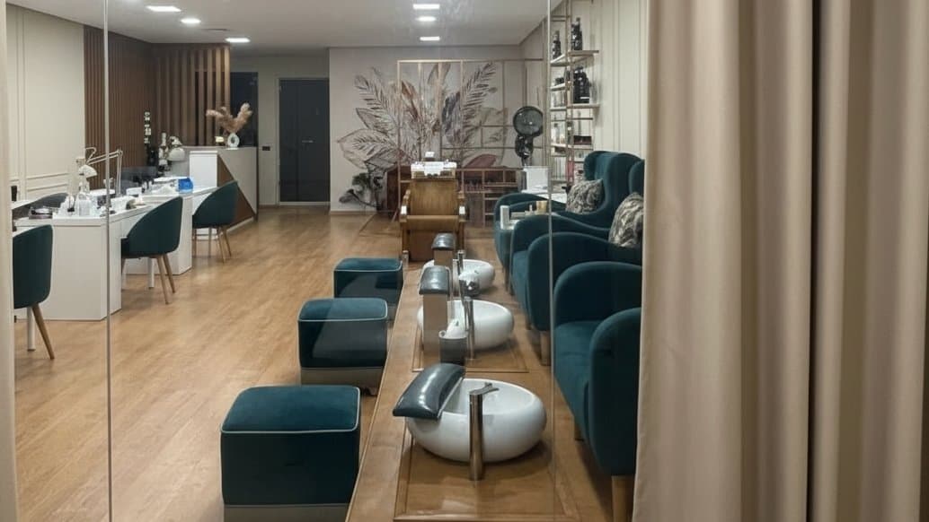 YanMei Studio